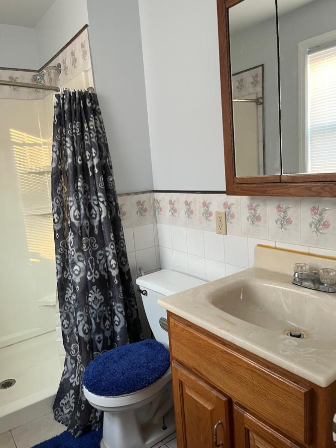 Lovely Three Bedroom Apartment Near Jersey City And Newyork Linden Exterior photo